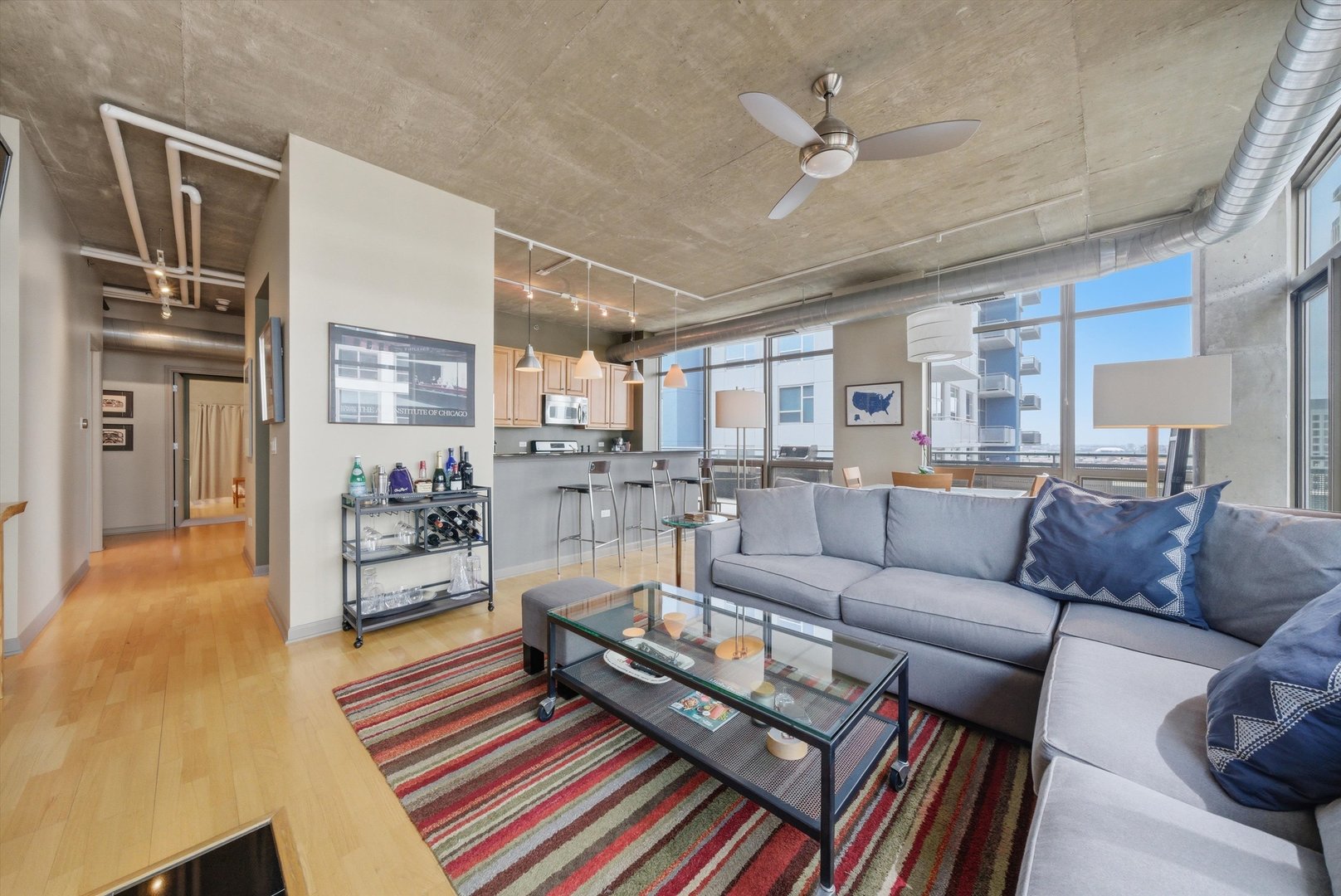 125 E 13TH Street 1401