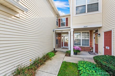 Tiny photo for 24043 W Pear Tree Circle, Plainfield, IL 60585 (MLS # 12488661)