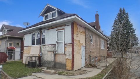 Tiny photo for 8242 S Honore Street, Chicago, IL 60620 (MLS # 12603052)