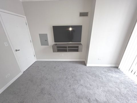 Tiny photo for 1101 S State Street #801, Chicago, IL 60605 (MLS # 12520411)