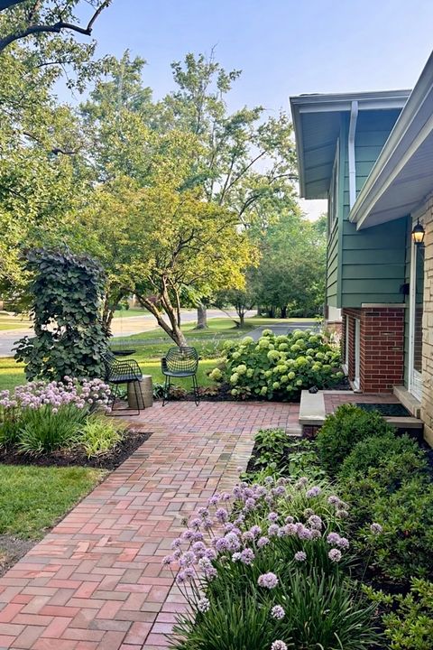 Tiny photo for 1033 Kenton Road, Deerfield, IL 60015 (MLS # 12586594)