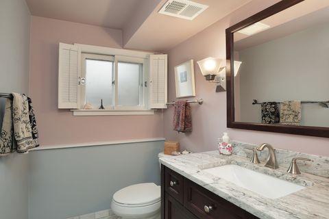 Tiny photo for 1033 Kenton Road, Deerfield, IL 60015 (MLS # 12586594)