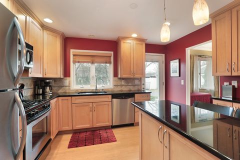 Tiny photo for 1033 Kenton Road, Deerfield, IL 60015 (MLS # 12586594)