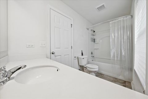 Tiny photo for 4277 Liberty Street, Aurora, IL 60504 (MLS # 12474813)