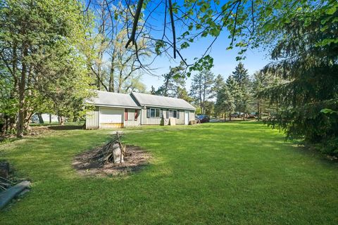 Tiny photo for 724 S Plum Grove Road, Palatine, IL 60067 (MLS # 12503141)