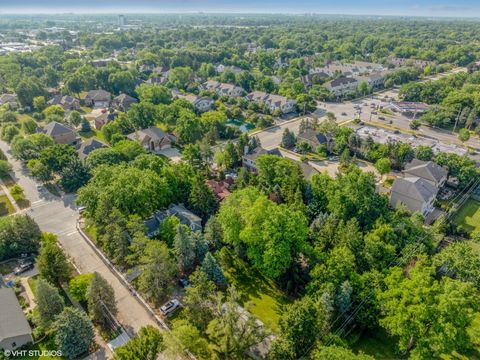 Tiny photo for 724 S Plum Grove Road, Palatine, IL 60067 (MLS # 12503141)