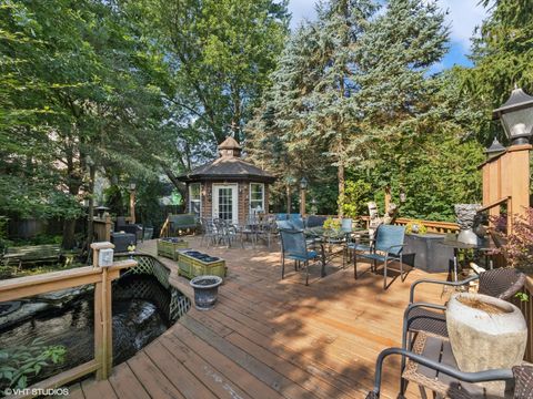 Tiny photo for 724 S Plum Grove Road, Palatine, IL 60067 (MLS # 12503141)