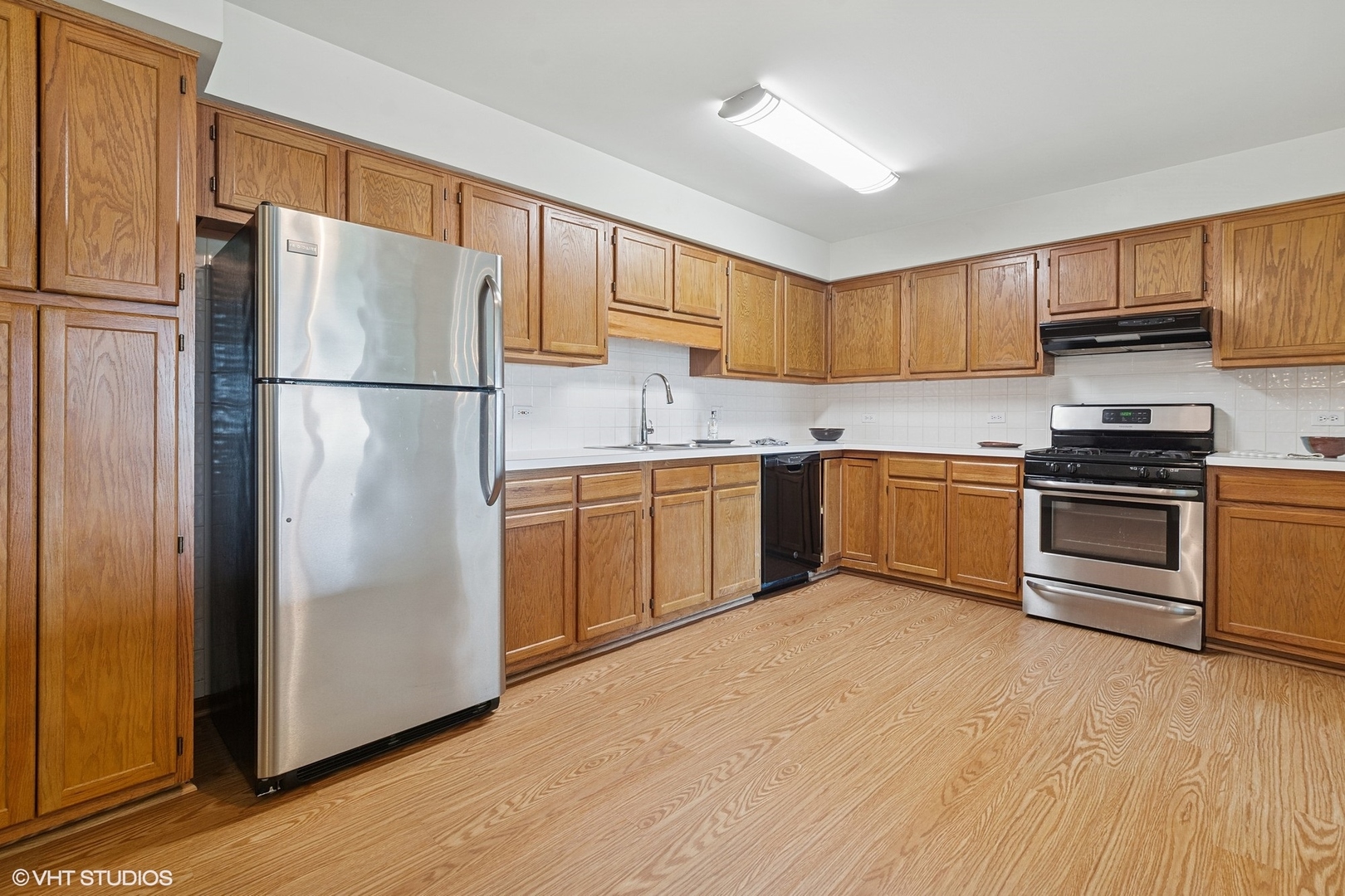 5225 N Riversedge Terrace 511