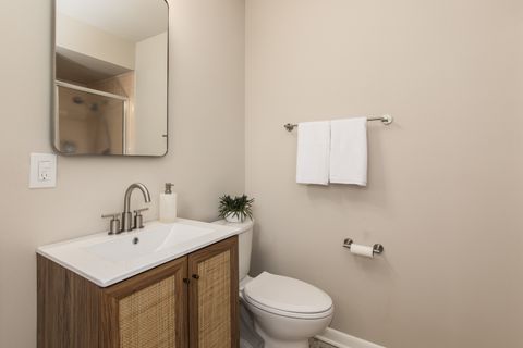 Tiny photo for 1008 N Newberry Lane, Mount Prospect, IL 60056 (MLS # 12488791)