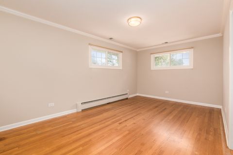 Tiny photo for 1008 N Newberry Lane, Mount Prospect, IL 60056 (MLS # 12488791)