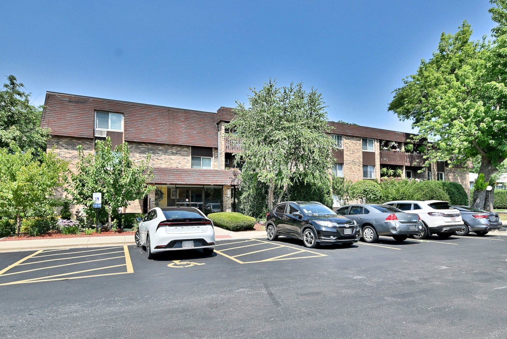 910 E Old Willow Road 310