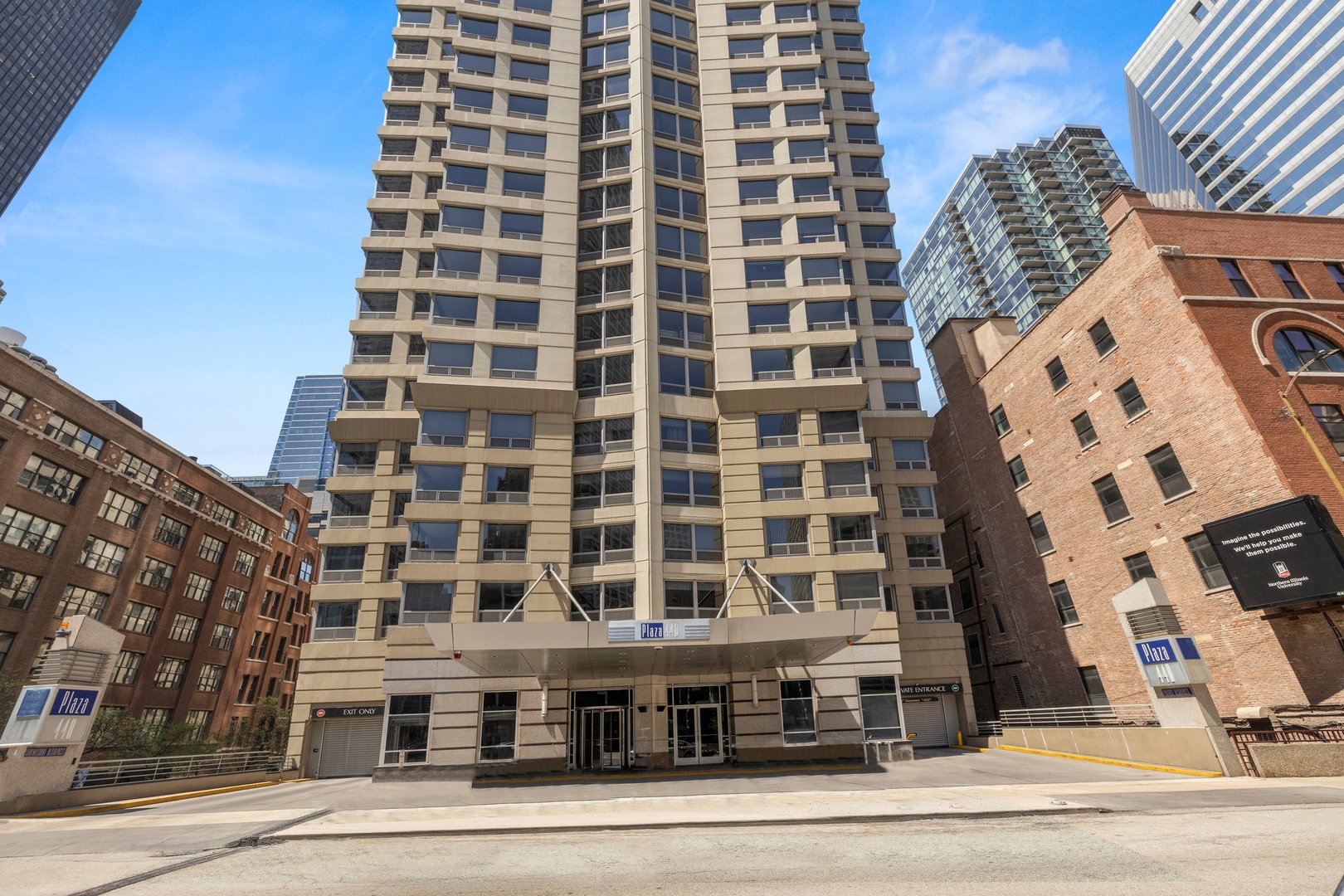 440 N WABASH Avenue 1106