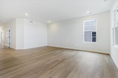 Tiny photo for 25439 W Alabaster Circle, Plainfield, IL 60544 (MLS # 12620481)