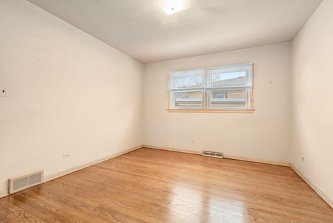 Tiny photo for 10609 S Kildare Avenue, Oak Lawn, IL 60453 (MLS # 12568808)