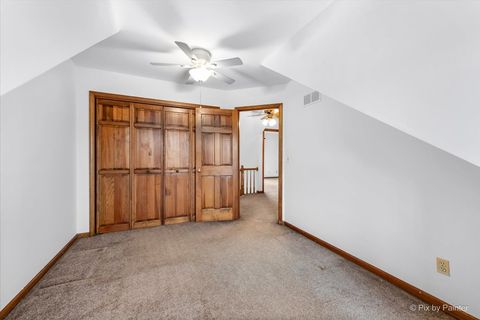 Tiny photo for 902 Derby Course, St. Charles, IL 60174 (MLS # 12586258)