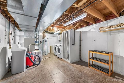 Tiny photo for 902 Derby Course, St. Charles, IL 60174 (MLS # 12586258)