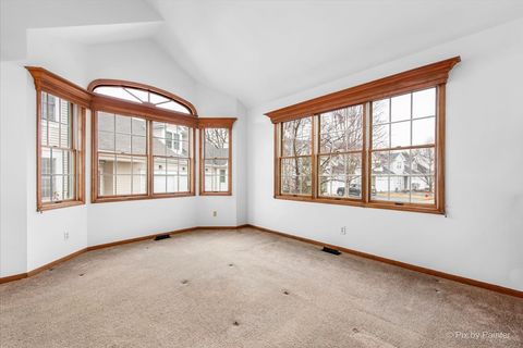 Tiny photo for 902 Derby Course, St. Charles, IL 60174 (MLS # 12586258)