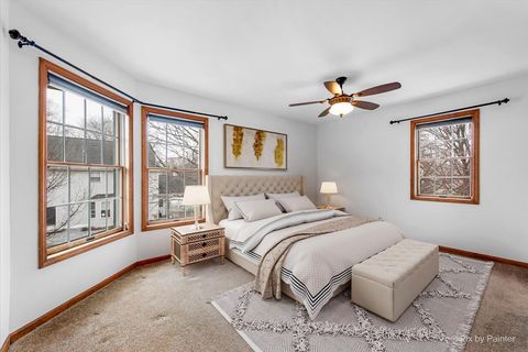 Tiny photo for 902 Derby Course, St. Charles, IL 60174 (MLS # 12586258)