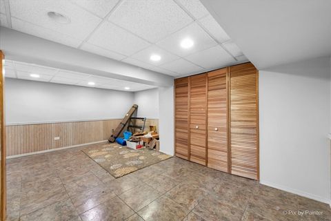 Tiny photo for 902 Derby Course, St. Charles, IL 60174 (MLS # 12586258)