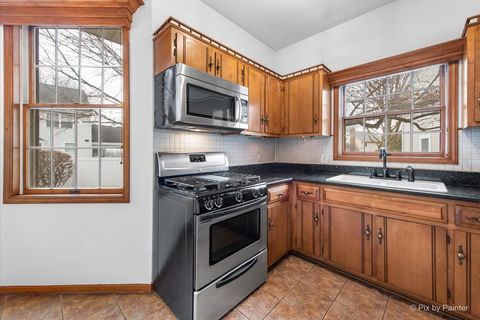 Tiny photo for 902 Derby Course, St. Charles, IL 60174 (MLS # 12586258)