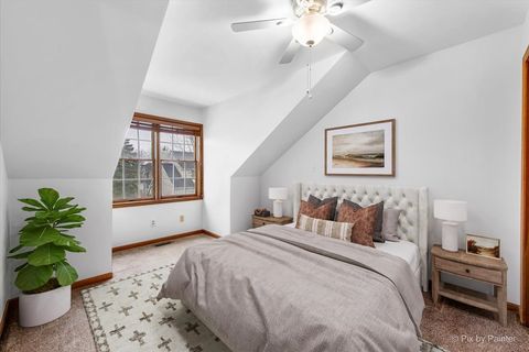 Tiny photo for 902 Derby Course, St. Charles, IL 60174 (MLS # 12586258)