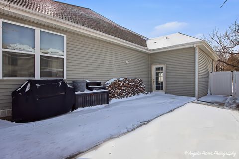 Tiny photo for 1906 Hillside Lane, McHenry, IL 60051 (MLS # 12594129)
