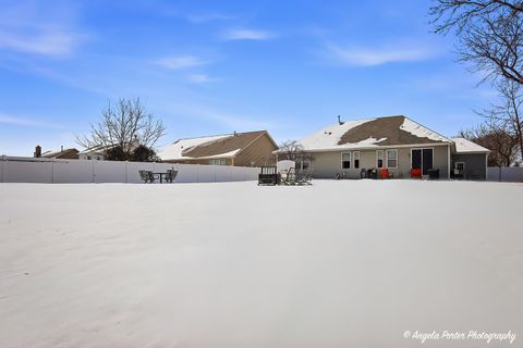 Tiny photo for 1906 Hillside Lane, McHenry, IL 60051 (MLS # 12594129)