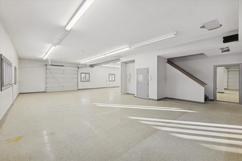 Tiny photo for 16W125 89th Street, Burr Ridge, IL 60527 (MLS # 12561841)