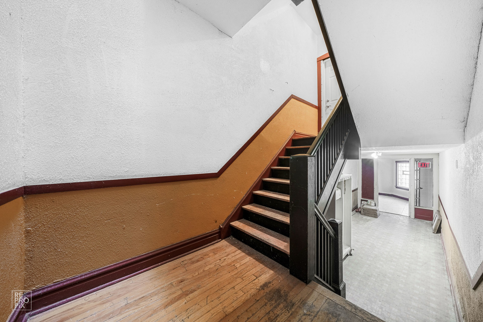 4039 W Van Buren Street