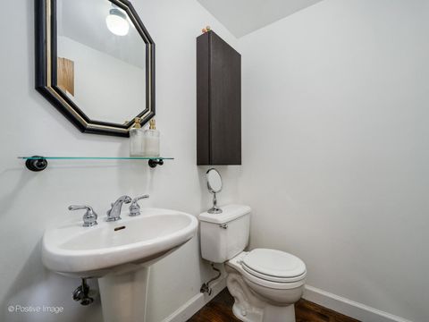 Tiny photo for 550 W 45TH Street, Chicago, IL 60609 (MLS # 12612035)