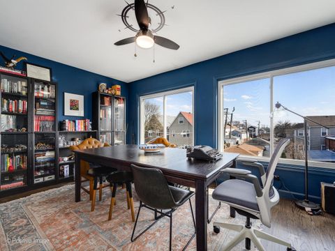 Tiny photo for 550 W 45TH Street, Chicago, IL 60609 (MLS # 12612035)