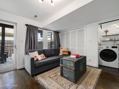 Tiny photo for 550 W 45TH Street, Chicago, IL 60609 (MLS # 12612035)