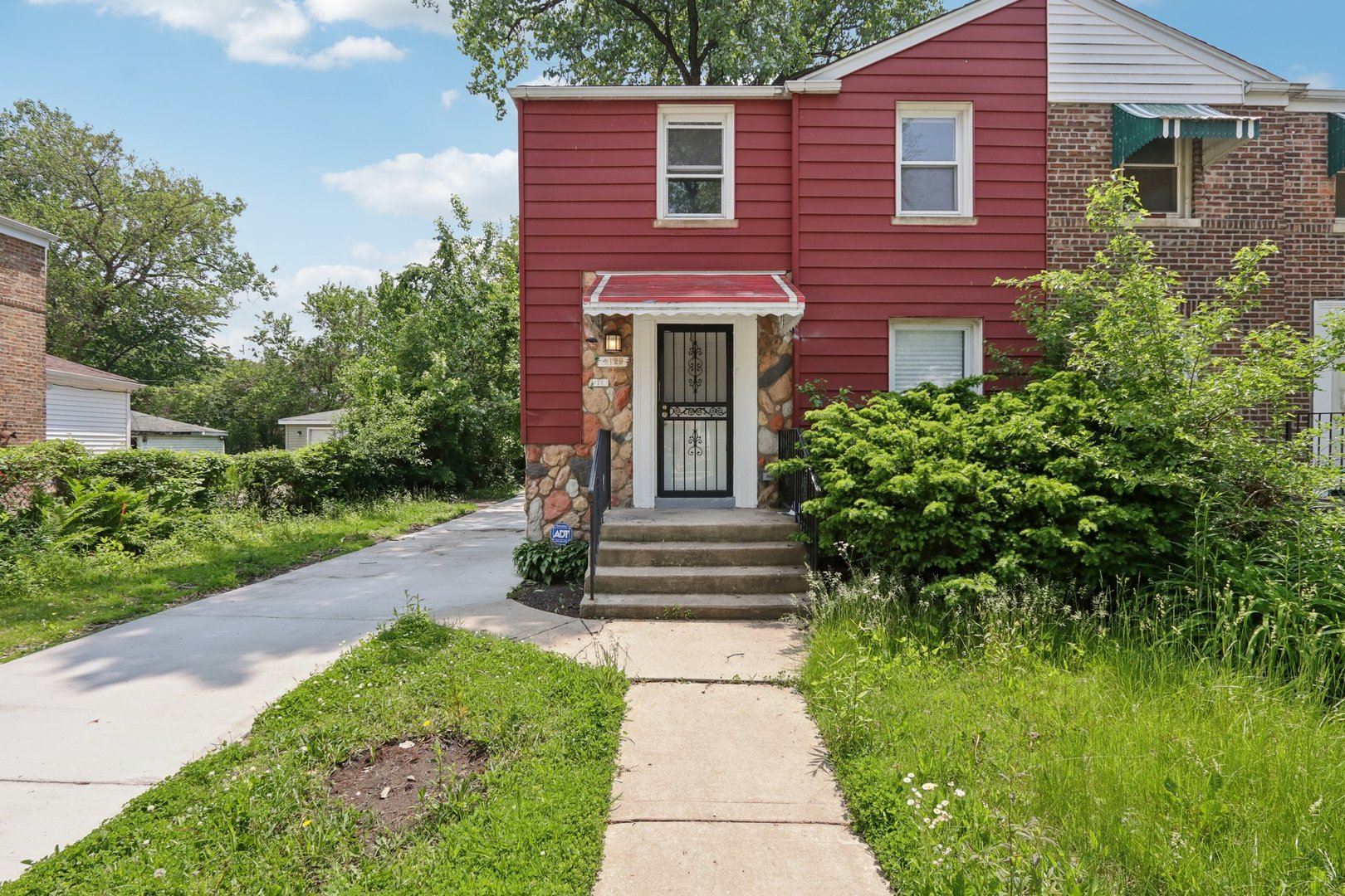2129 E 97th Street