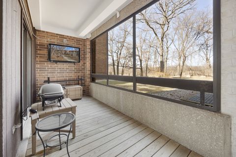 Tiny photo for 1401 Burr Oak Road #117B, Hinsdale, IL 60521 (MLS # 12579689)