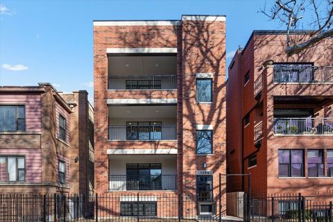 Photo of 1304 W Winona Street #1S, Chicago, IL 60640 (MLS # 12569592)