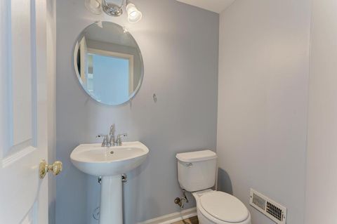 Tiny photo for 2279 Reflections Drive, Aurora, IL 60502 (MLS # 12486040)