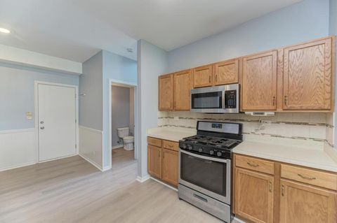 Tiny photo for 2279 Reflections Drive, Aurora, IL 60502 (MLS # 12486040)