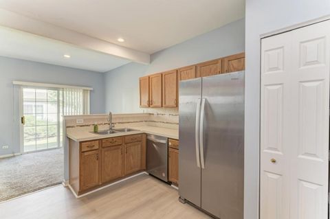 Tiny photo for 2279 Reflections Drive, Aurora, IL 60502 (MLS # 12486040)