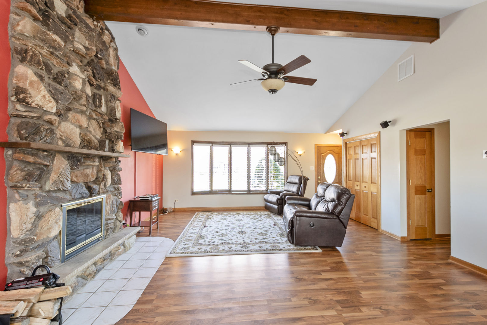 13748 LeClaire Avenue