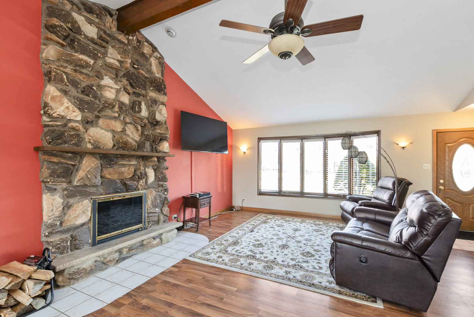 13748 LeClaire Avenue