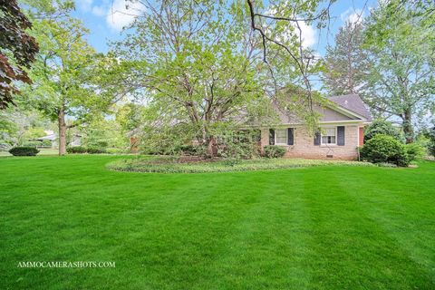 116 E Farnham Lane Wheaton IL 60189