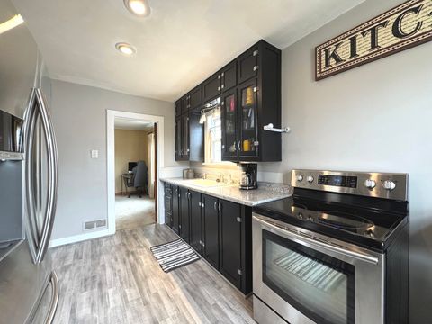 Tiny photo for 123 S Alma Avenue, Kankakee, IL 60901 (MLS # 12575422)