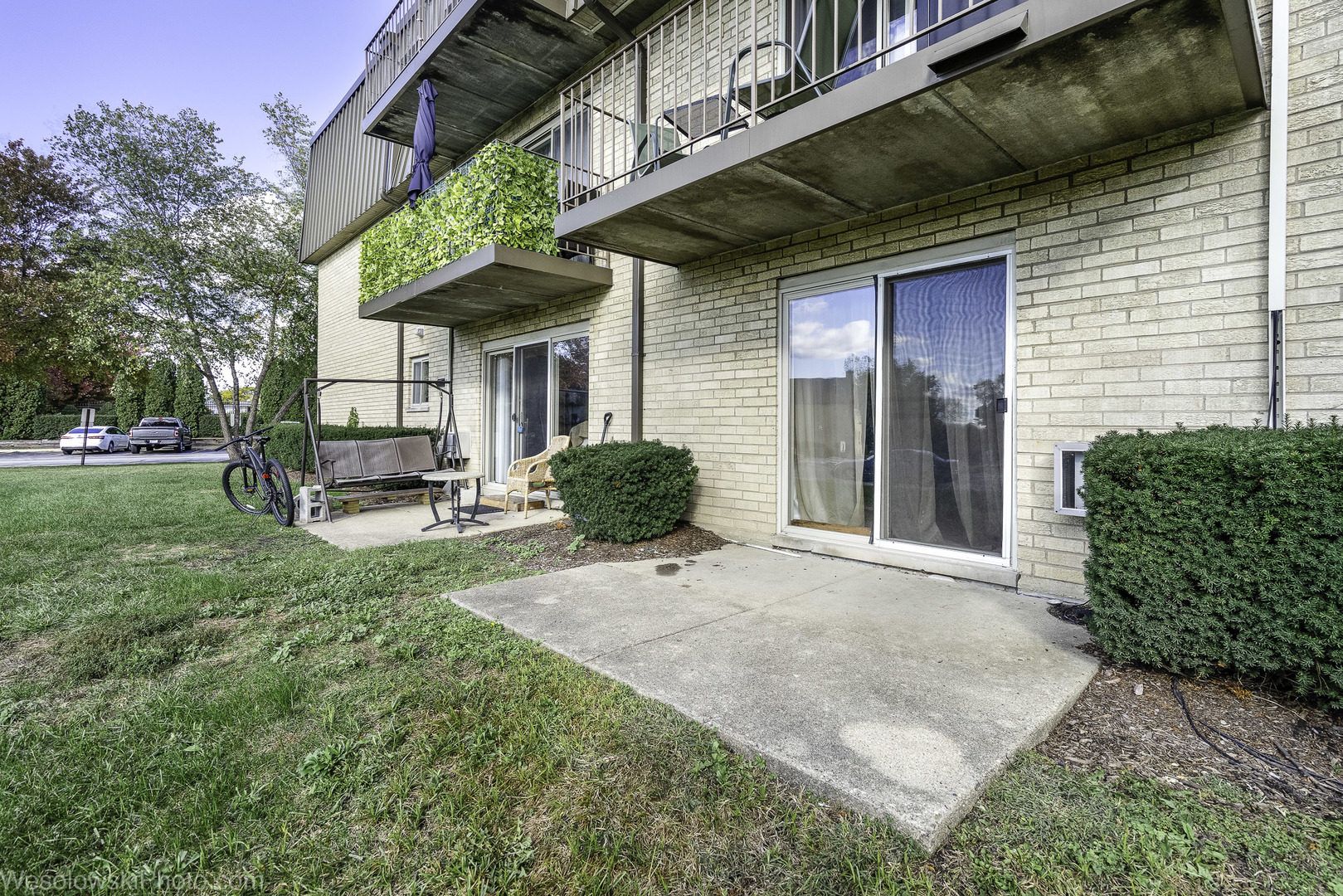 577 FAIRWAY VIEW Drive 1J