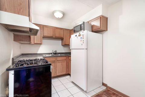 Tiny photo for 577 FAIRWAY VIEW Drive #1J, Wheeling, IL 60090 (MLS # 12501195)