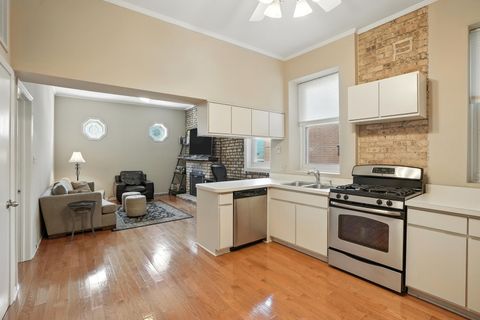 Tiny photo for 1431 W Cuyler Avenue #1S, Chicago, IL 60613 (MLS # 12401970)