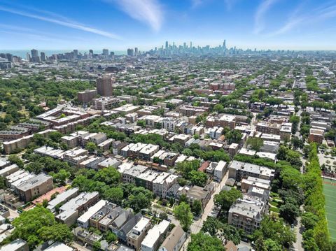 Tiny photo for 1431 W Cuyler Avenue #1S, Chicago, IL 60613 (MLS # 12401970)