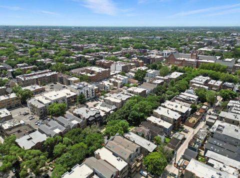 Tiny photo for 1431 W Cuyler Avenue #1S, Chicago, IL 60613 (MLS # 12401970)