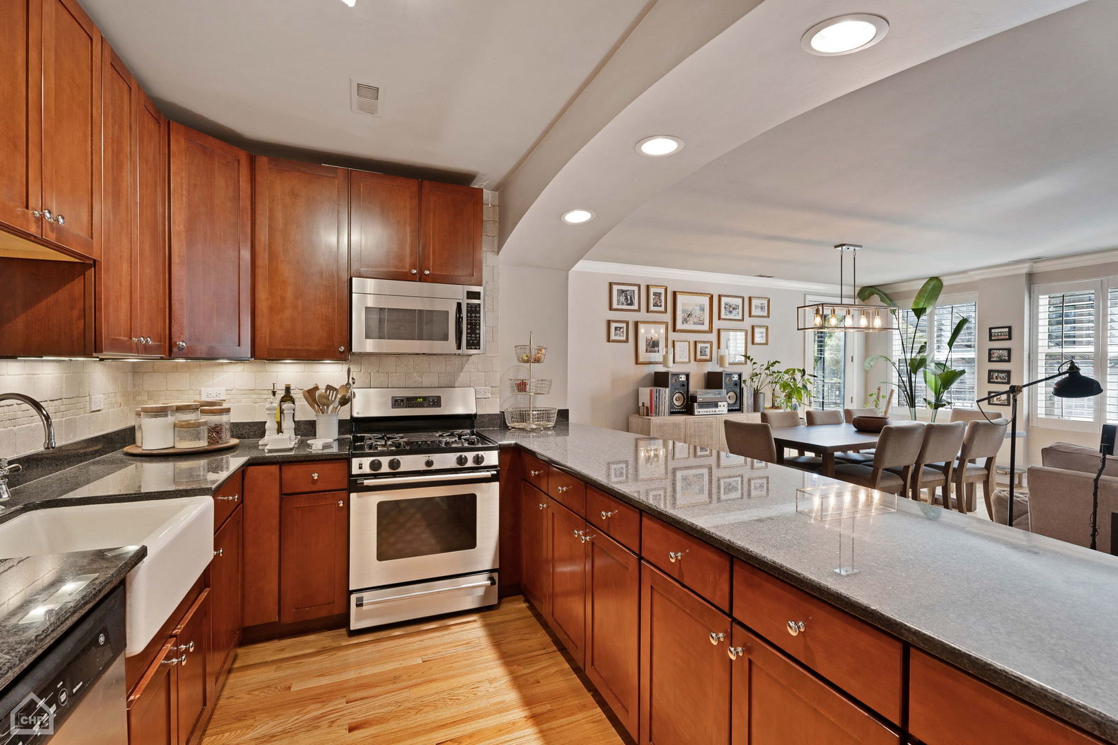 1426 N Orleans Street 203