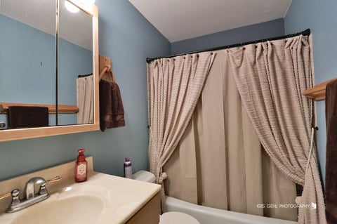 Tiny photo for 415 Kildare Street, Gilberts, IL 60136 (MLS # 12650850)