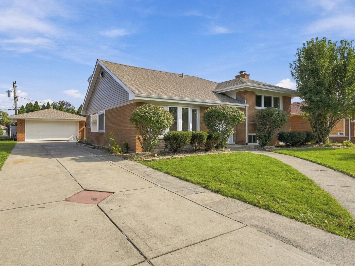 10029 Kedvale Avenue